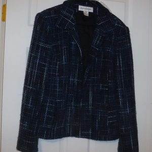 Jones  New York Jacket     Size  16